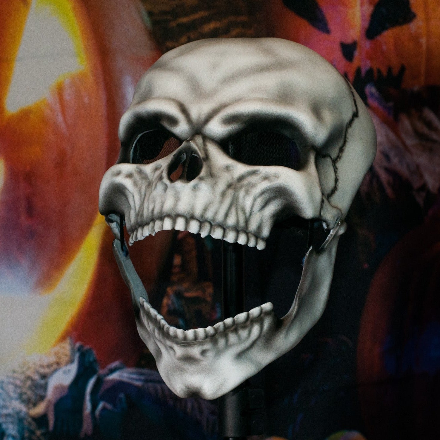 Bone Skull Mask Moving Jaw